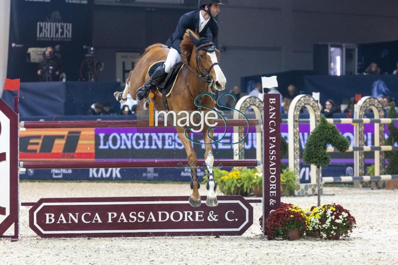 Anquetin Julien (FRA) riding Fiona des Ibis_Verona_20241109_SS358345.jpg